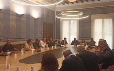 La consellera d’Interior de la Generalitat de Catalunya es compromet a reforçar els efectius de mossos a la Garrotxa